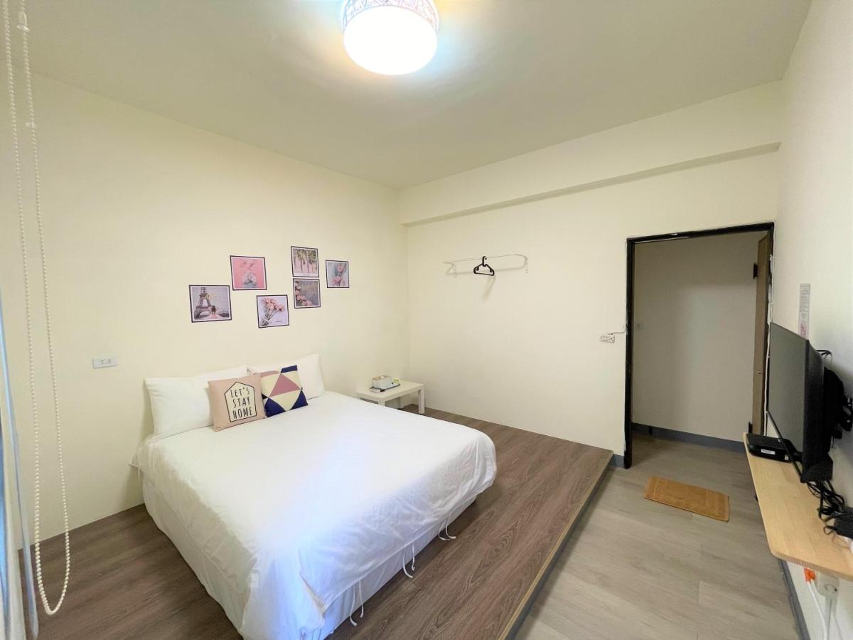 Fengjia 08 Home Taichung Exterior foto